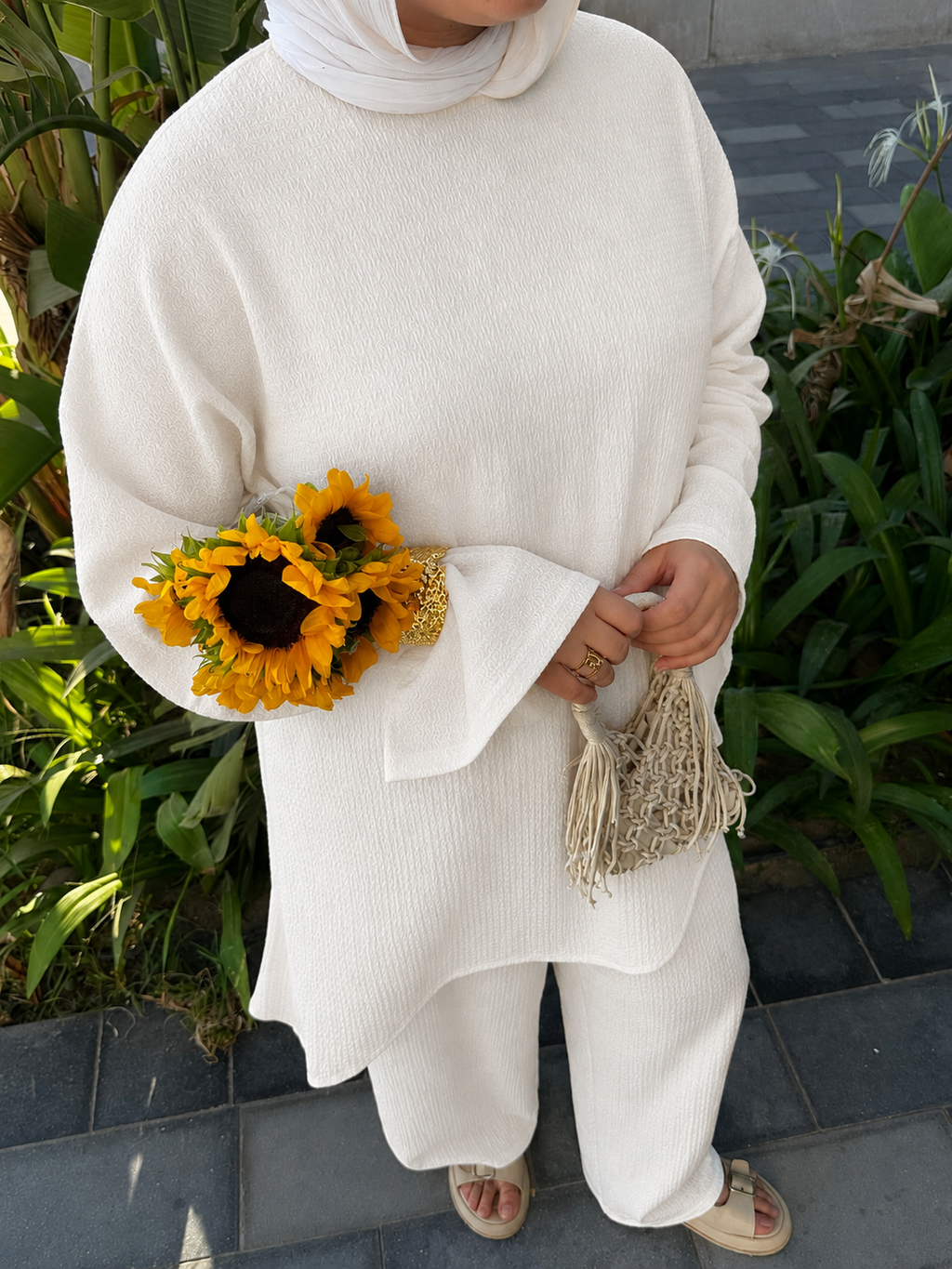 White Ripple suit